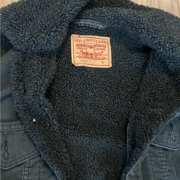 Levi’s Strauss & Co - Corduroy Levi’s Jacket - Picture 2 of 4